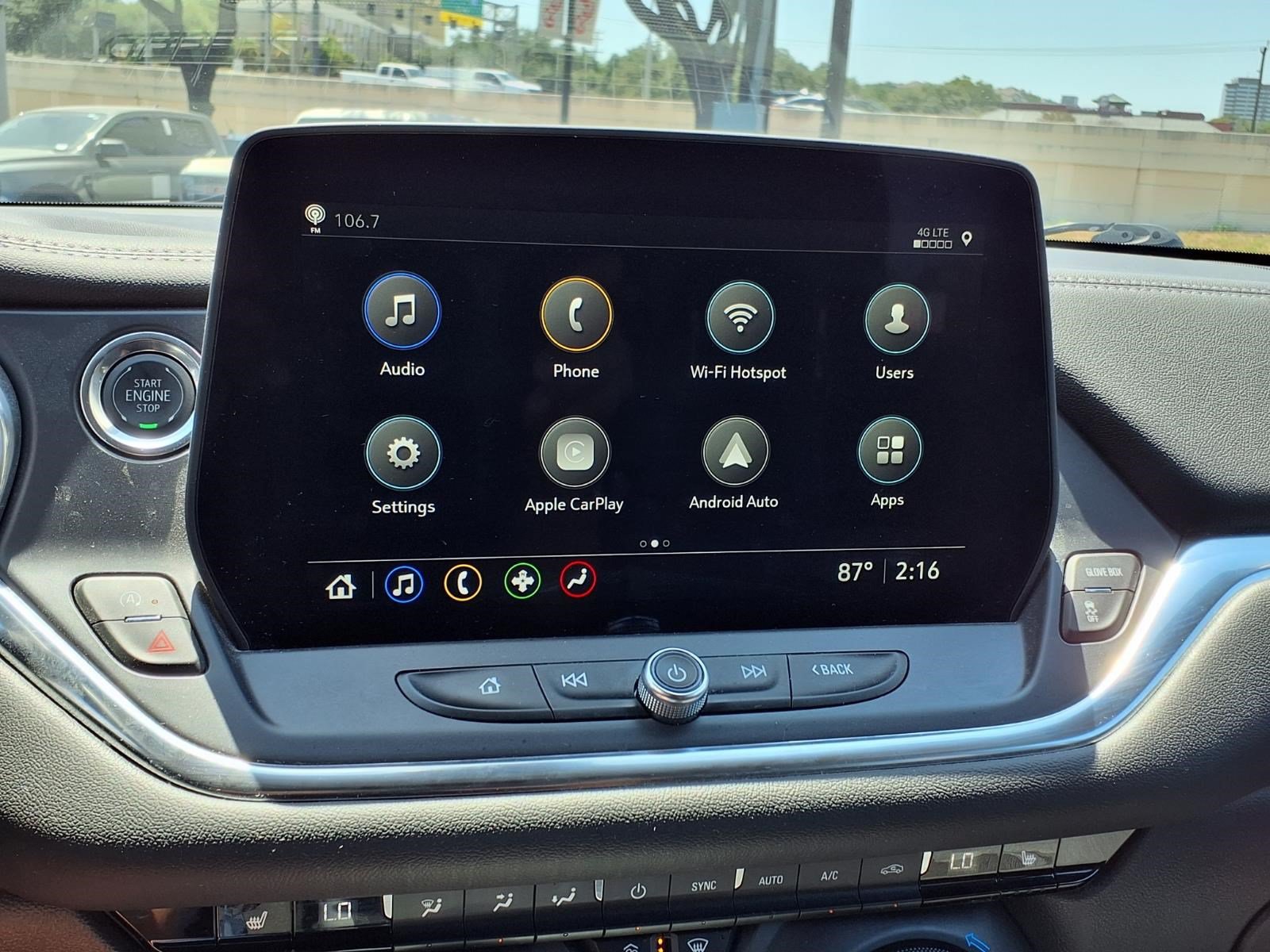 Used 2025 Chevrolet Blazer LT AWD/4WD image 17