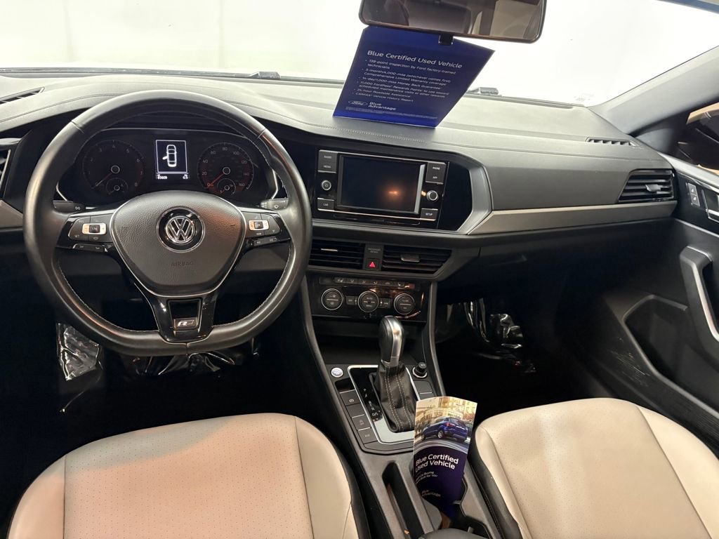 Used 2019 Volkswagen Jetta R-Line w/ R-Line Cold Weather Package image 26