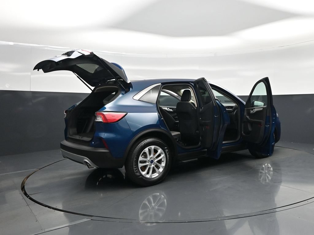 Certified 2020 Ford Escape SE FWD image 6