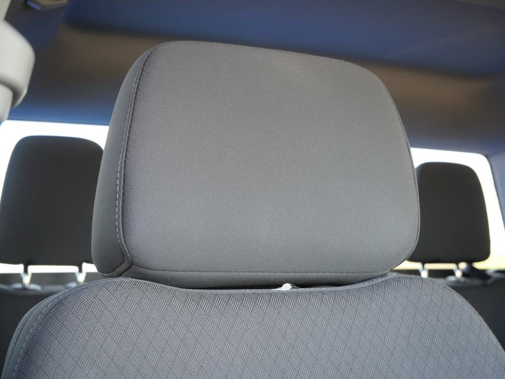 Used 2025 Chevrolet Silverado 1500 LT AWD/4WD image 16