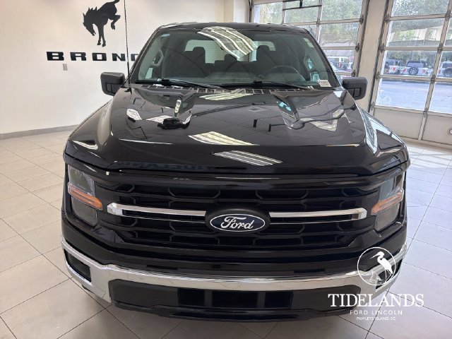 Certified 2025 Ford F150 XLT w/ Equipment Group 301A Standard RWD image 3