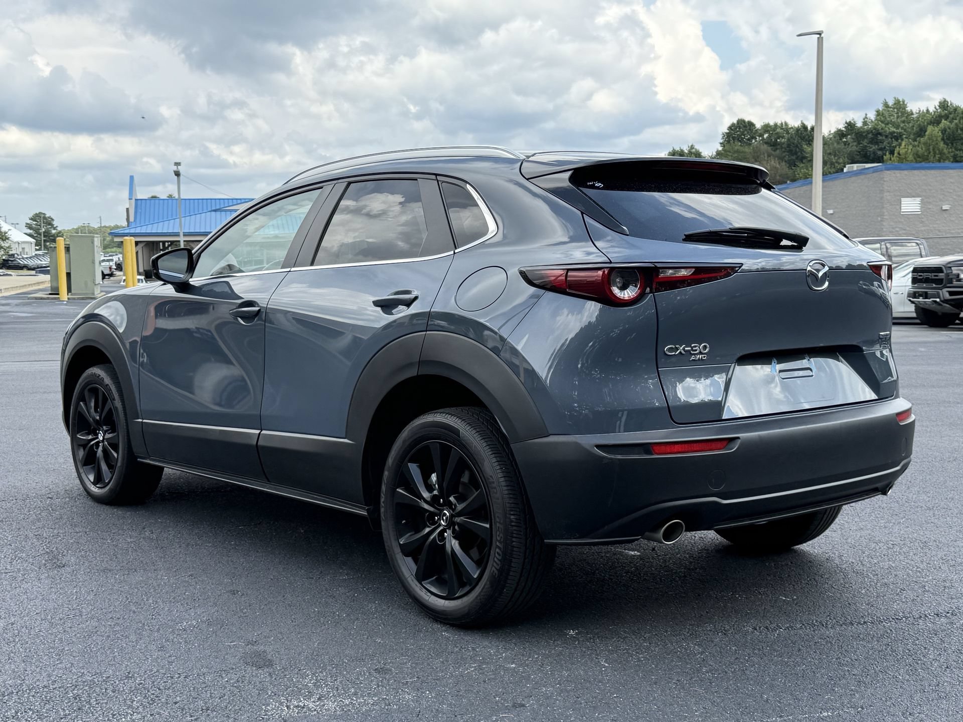 Used 2025 MAZDA CX-30 AWD 2.5 S w/ Preferred Package image 17