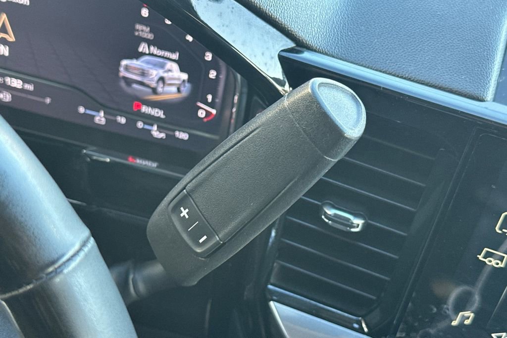 Used 2024 GMC Sierra 1500 Elevation image 25