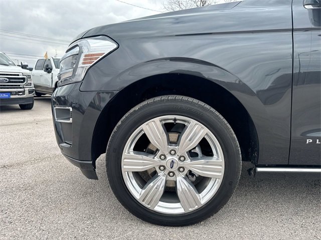 Certified 2023 Ford Expedition Max Platinum image 24
