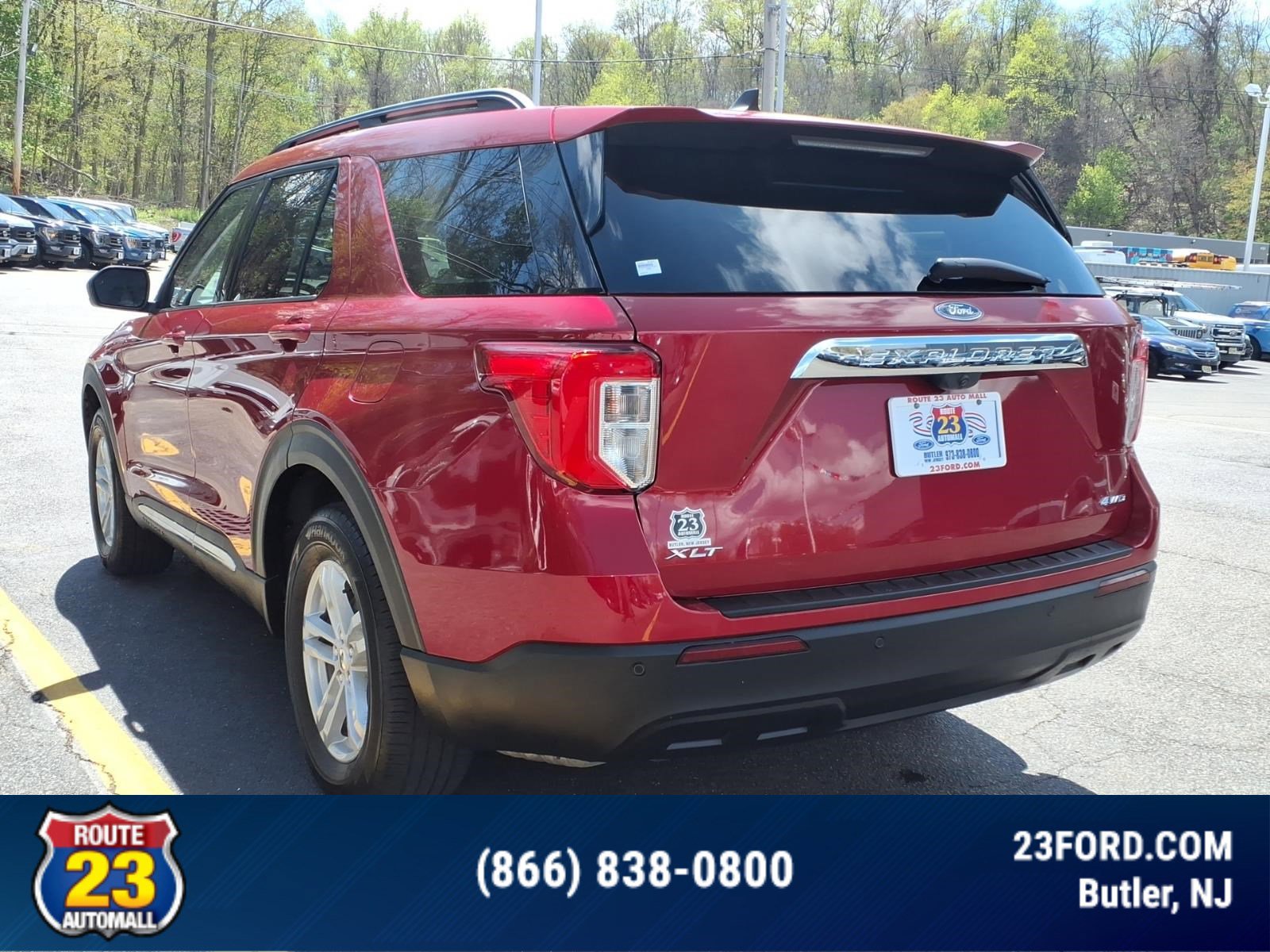 Certified 2024 Ford Explorer XLT AWD/4WD image 6