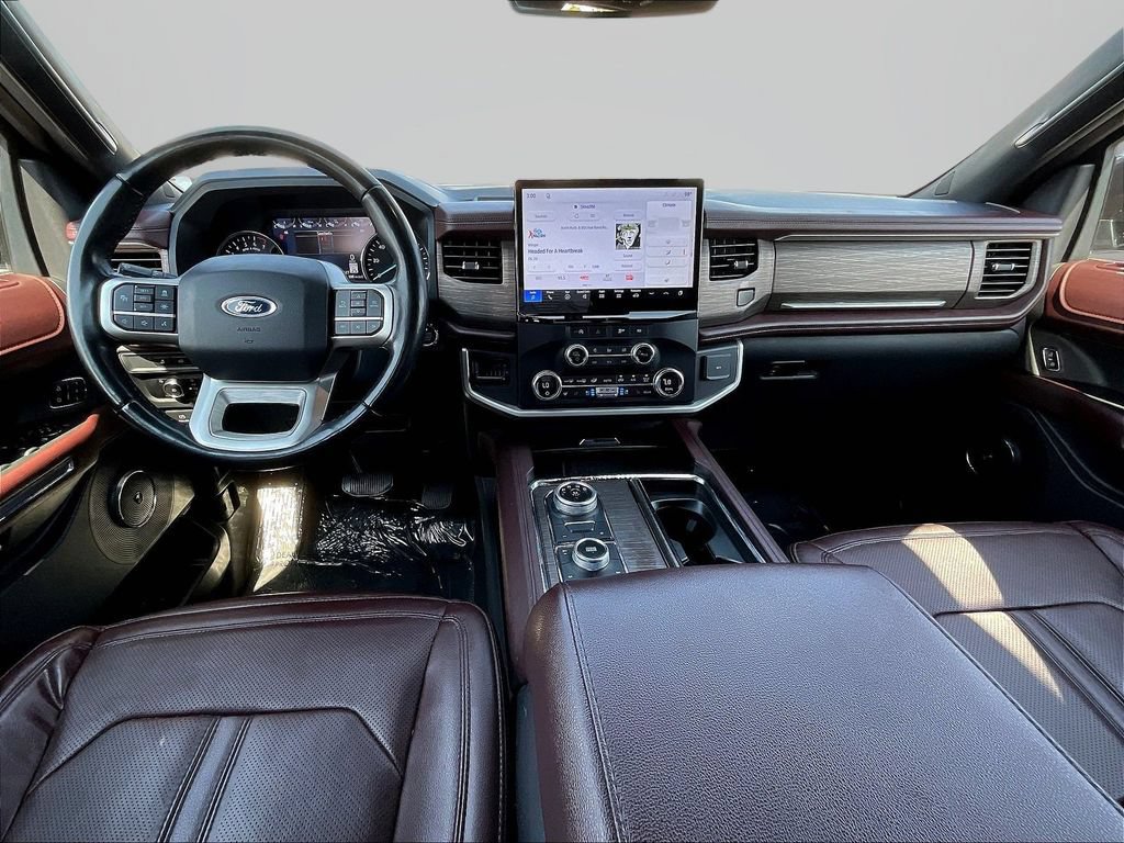 Certified 2024 Ford Expedition Limited AWD/4WD image 7