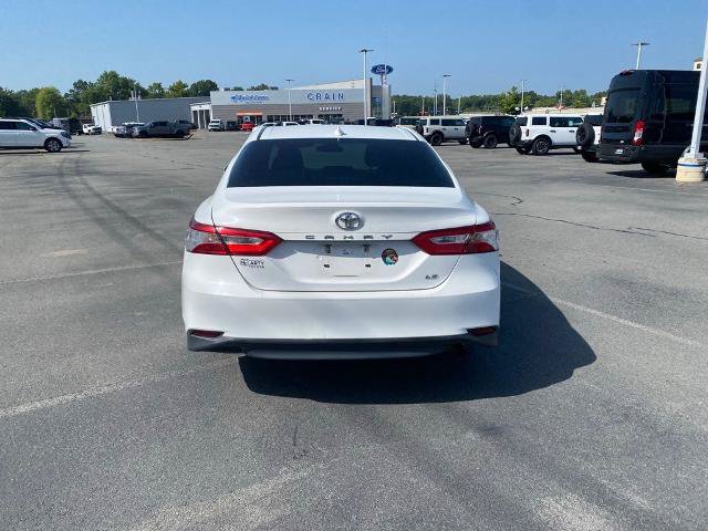 Used 2019 Toyota Camry LE FWD image 6