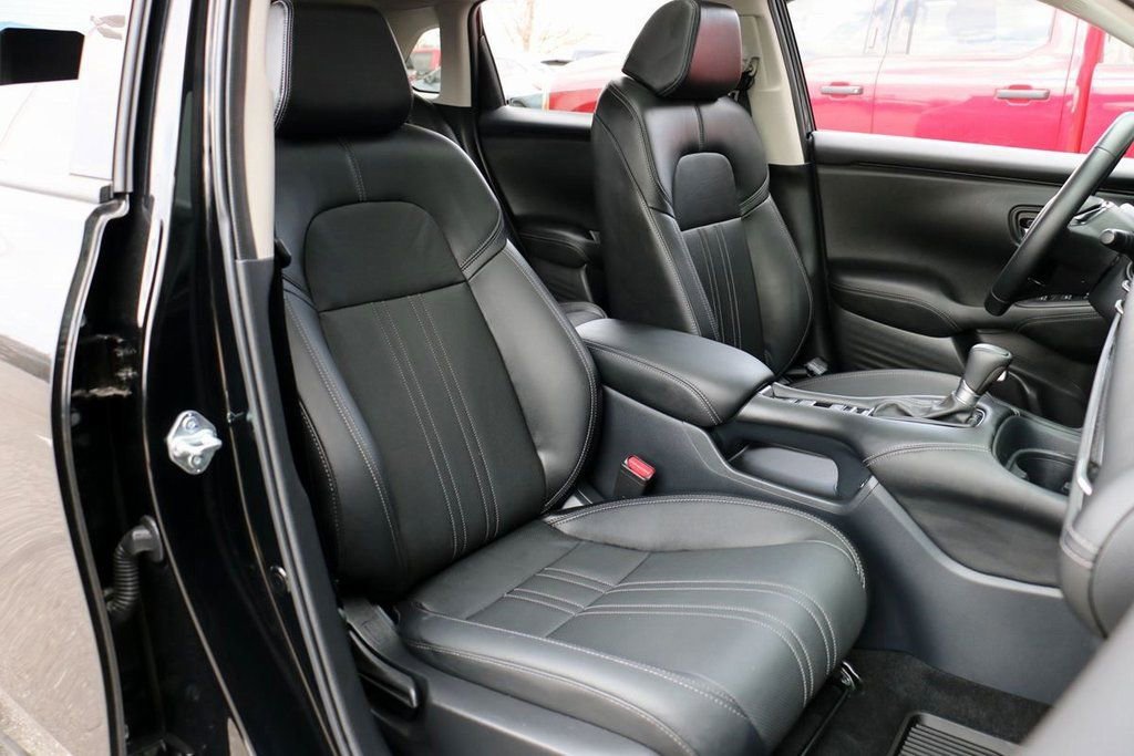 Used 2025 Honda HR-V EX-L image 30