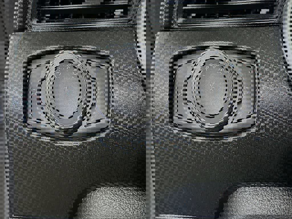 Certified 2022 Ford Mustang Coupe w/ Black Accent Package image 25