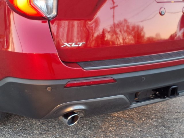 Certified 2023 Ford Explorer XLT w/ Equipment Group 202A image 27