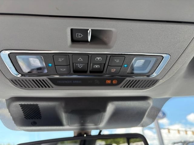 Certified 2024 Ford F350 Limited w/ Snow Plow Prep Package AWD/4WD image 40