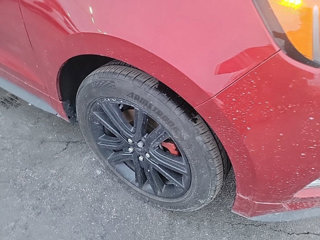 Certified 2022 Ford Edge ST-Line w/ Class II Trailer Tow Package image 18