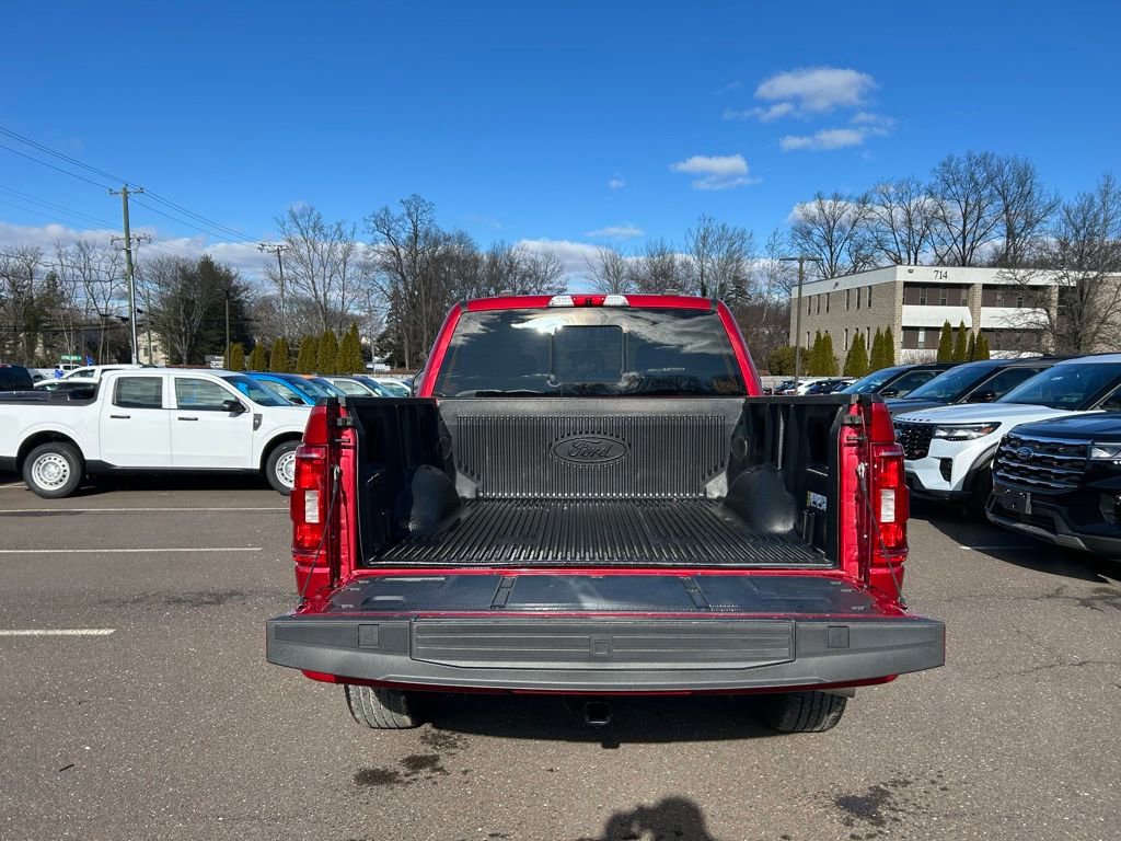 Certified 2022 Ford F150 XLT w/ Equipment Group 302A High image 10