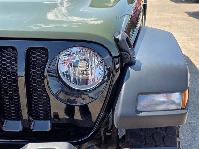 Used 2022 Jeep Wrangler Unlimited Sport AWD/4WD image 3