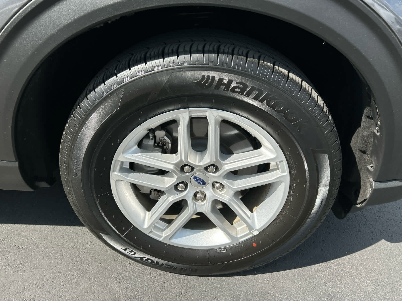 Certified 2025 Ford Explorer Active image 21