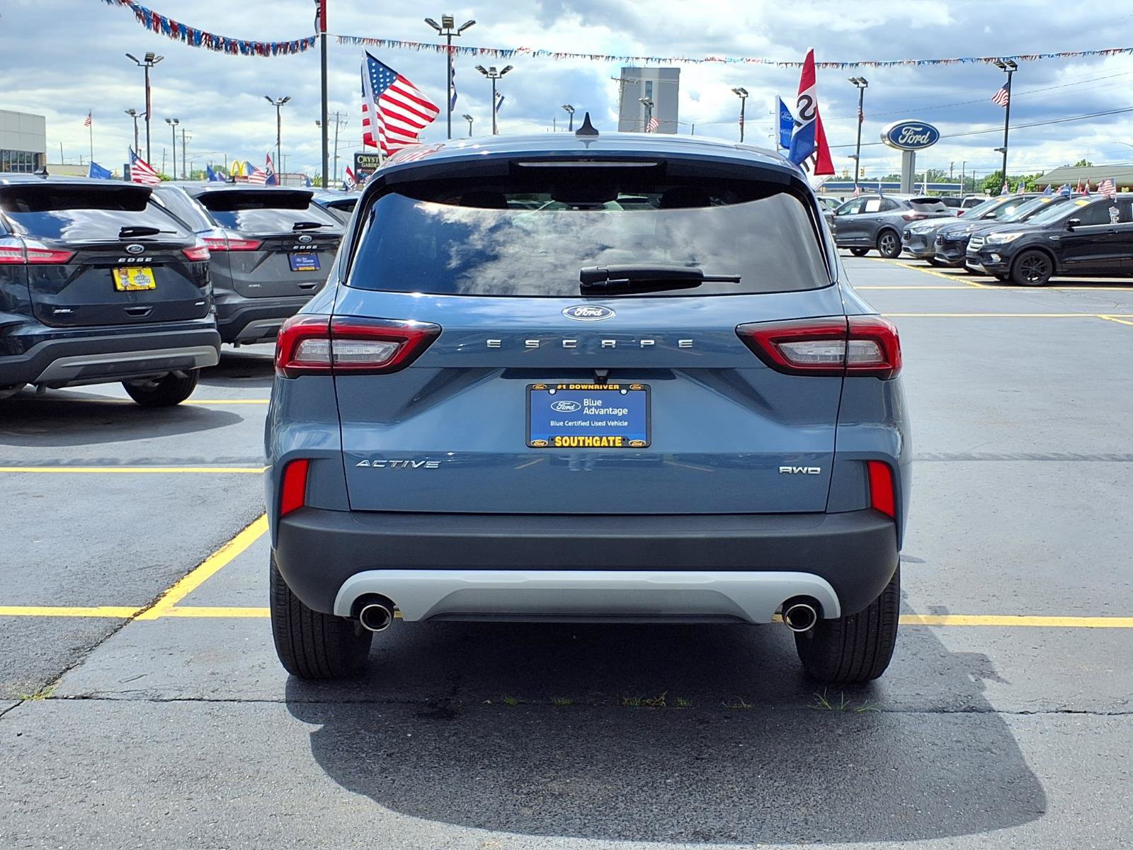 Certified 2023 Ford Escape Active AWD/4WD image 22