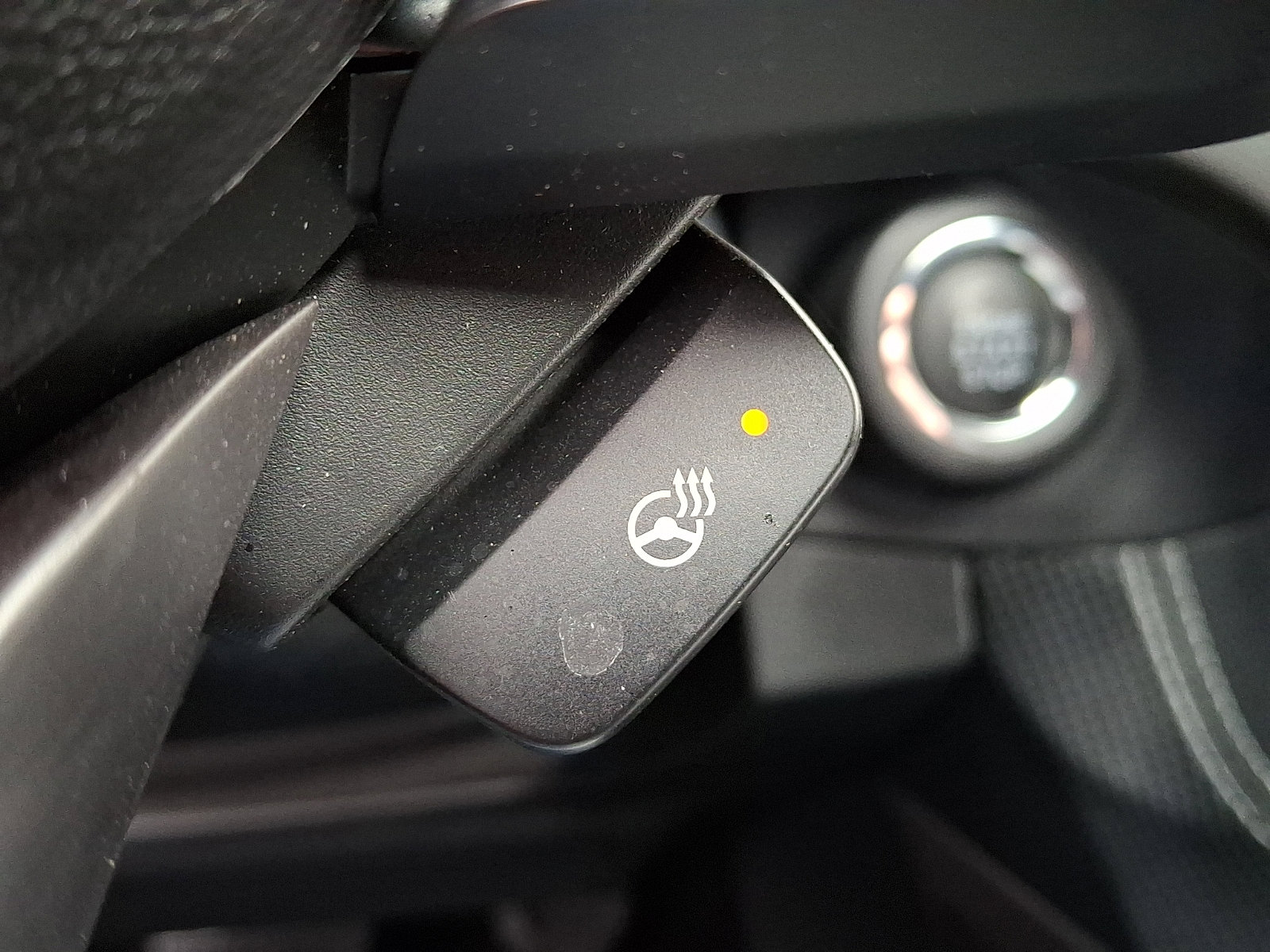 Used 2023 Subaru Forester Limited w/ Popular Package #2 AWD/4WD image 26