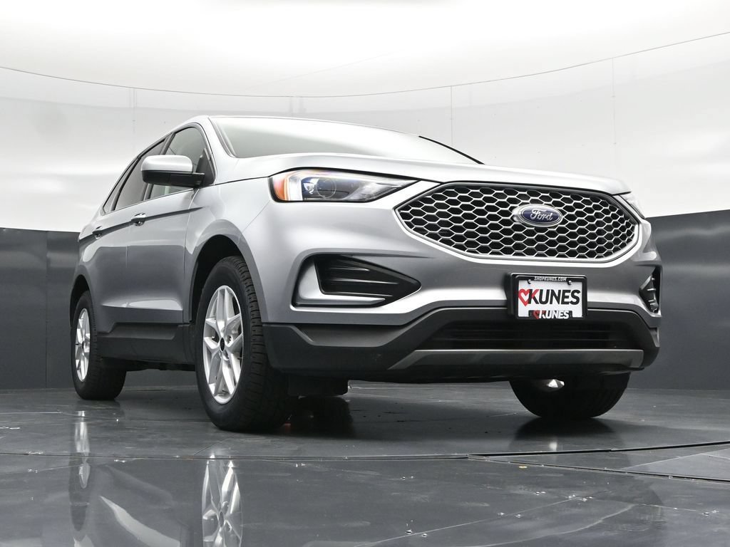 Certified 2024 Ford Edge SEL AWD/4WD image 45