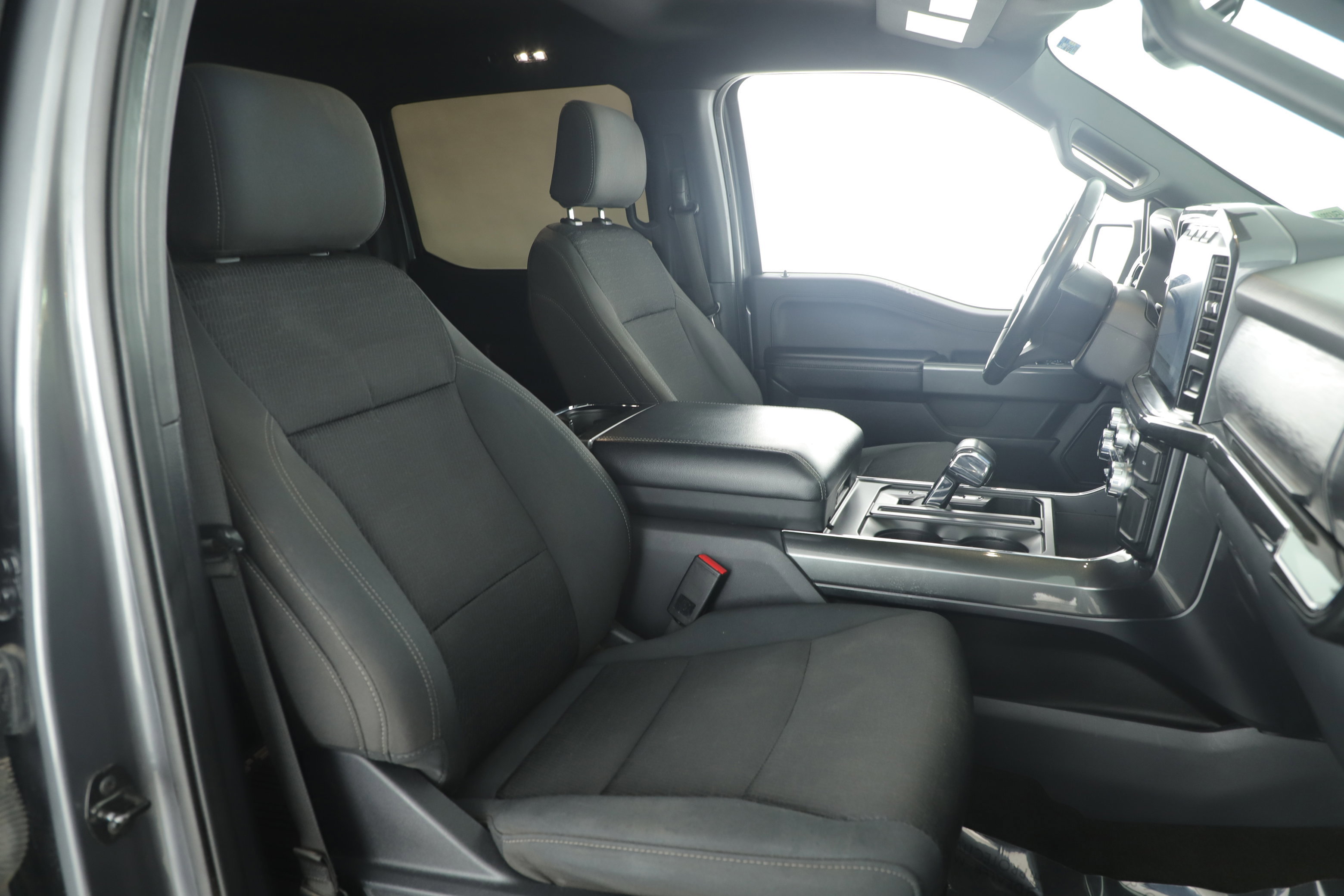 Certified 2022 Ford F150 XLT w/ Equipment Group 302A High image 12