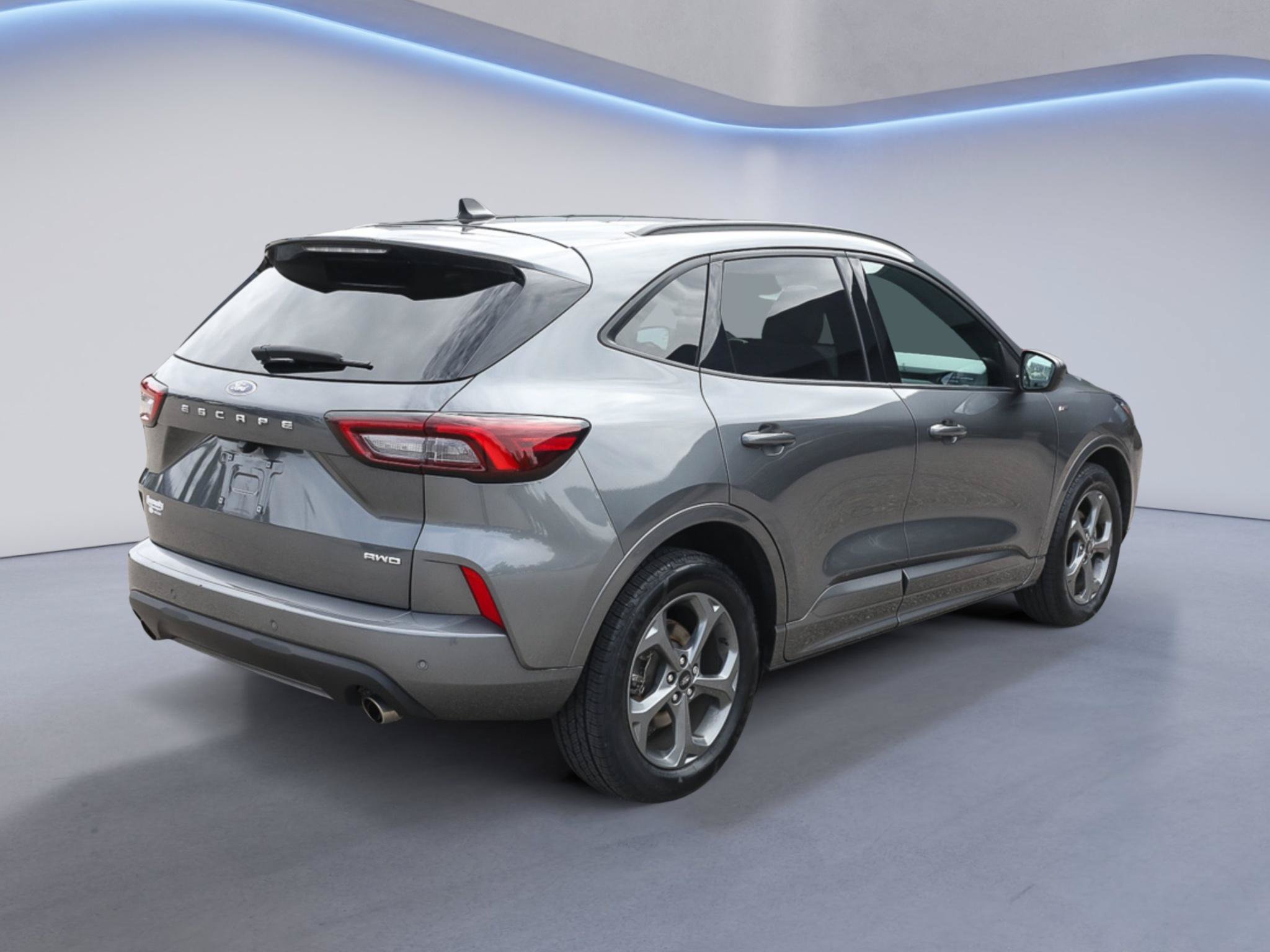 Certified 2023 Ford Escape ST-Line w/ Tech Pack #1 AWD/4WD image 8