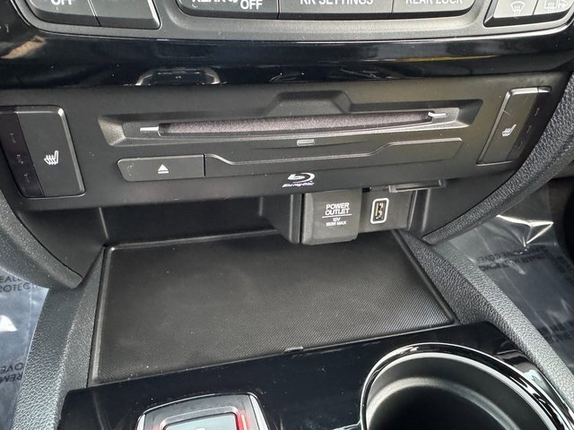 Used 2022 Honda Pilot Touring image 29