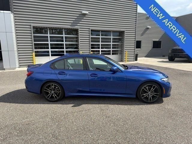 Used 2023 BMW 330i Sedan w/ M Sport Package RWD image 3