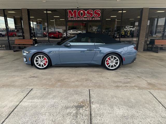 Certified 2025 Ford Mustang GT Premium image 3