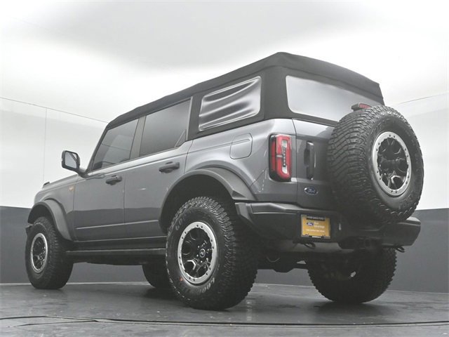 Certified 2021 Ford Bronco Badlands image 10