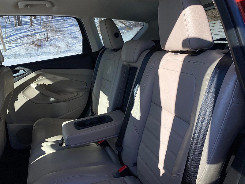 Certified 2019 Ford Escape Titanium AWD/4WD image 33
