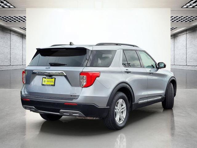 Certified 2023 Ford Explorer XLT w/ Equipment Group 202A AWD/4WD image 7
