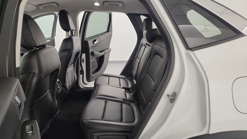 Certified 2022 Ford Escape SEL image 30