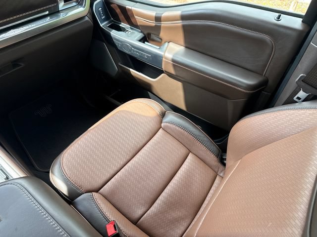 Certified 2024 Ford F250 King Ranch w/ FX4 Off-Road Package AWD/4WD image 17