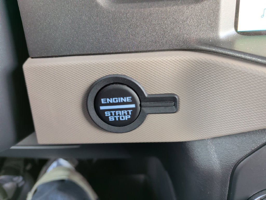 Certified 2024 Ford Bronco Wildtrak AWD/4WD image 25