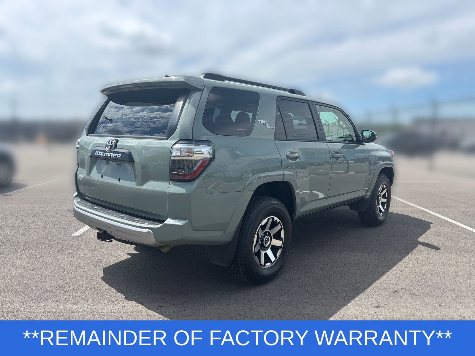 Used 2023 Toyota 4Runner TRD Off-Road Premium w/ Off Road Premium Plus Package AWD/4WD image 5