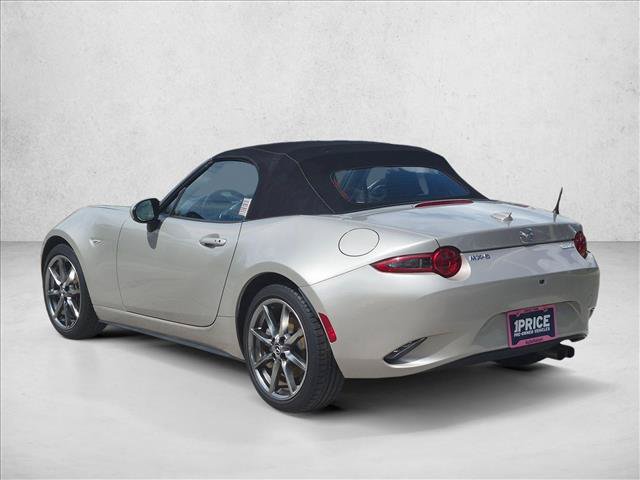 Used 2022 MAZDA MX-5 Miata Grand Touring w/ Weather Package RWD image 7