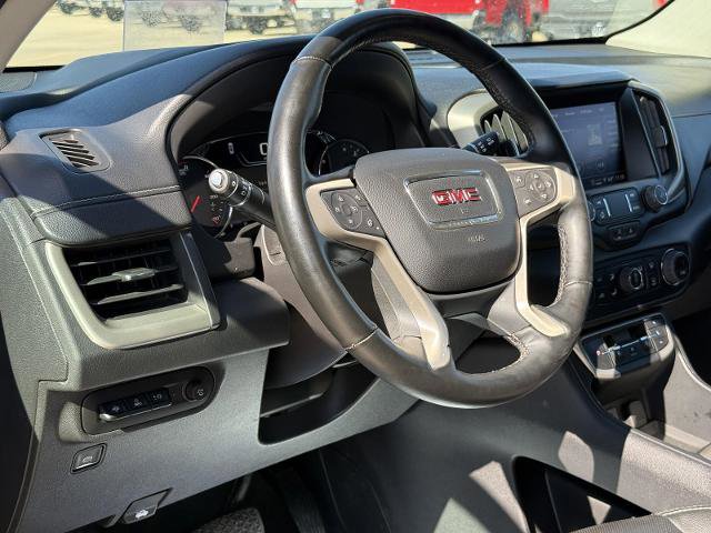 Used 2024 GMC Terrain Denali image 11