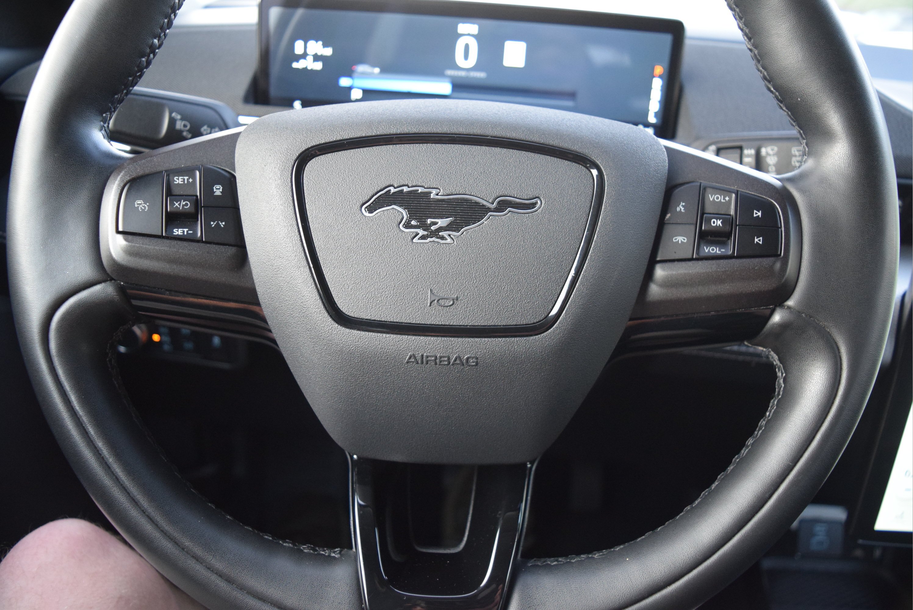 Certified 2021 Ford Mustang Mach-E Select w/ Comfort/Appearance Package AWD/4WD image 11