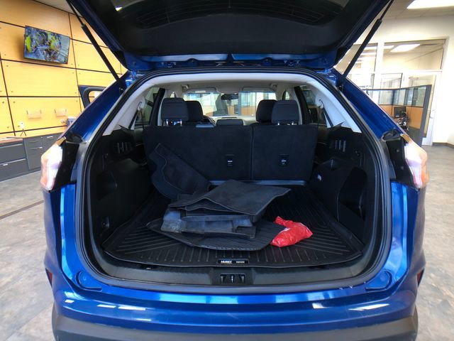 Certified 2020 Ford Edge SE image 25