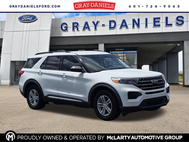 Certified 2021 Ford Explorer XLT RWD image 1