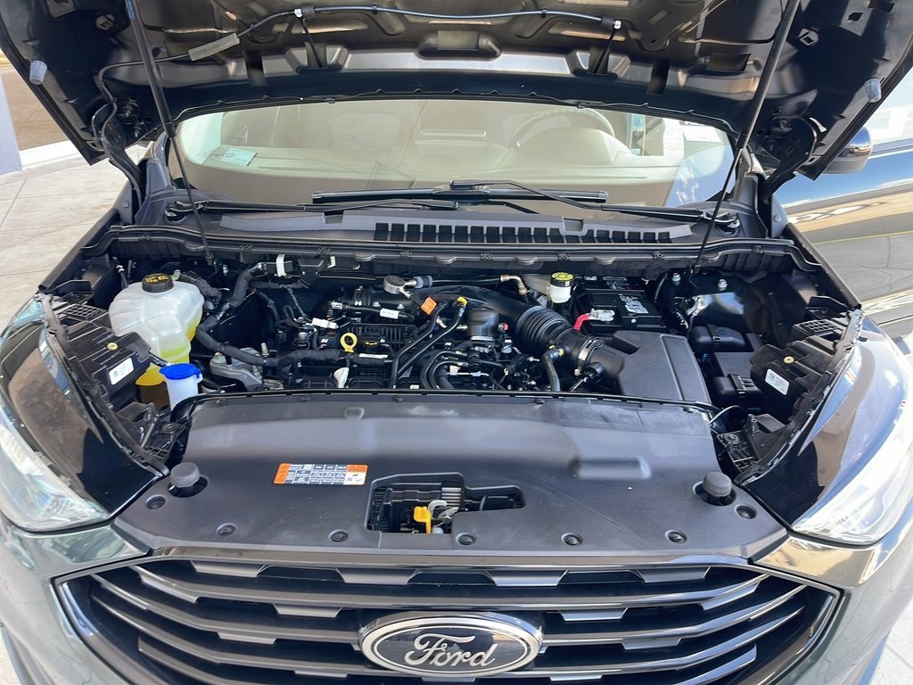 Certified 2024 Ford Edge SE w/ Black Appearance Package image 33