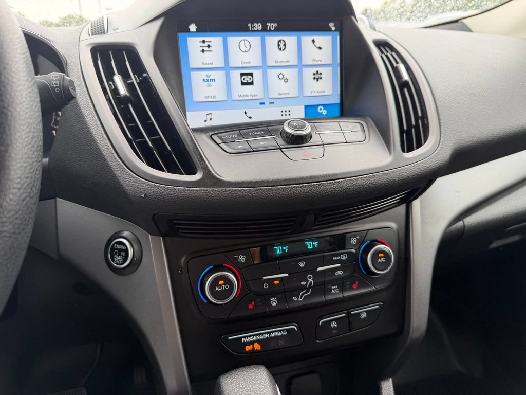 Certified 2019 Ford Escape SE FWD image 28