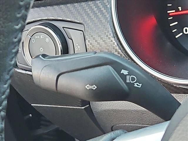 Certified 2020 Ford Mustang Coupe RWD image 18