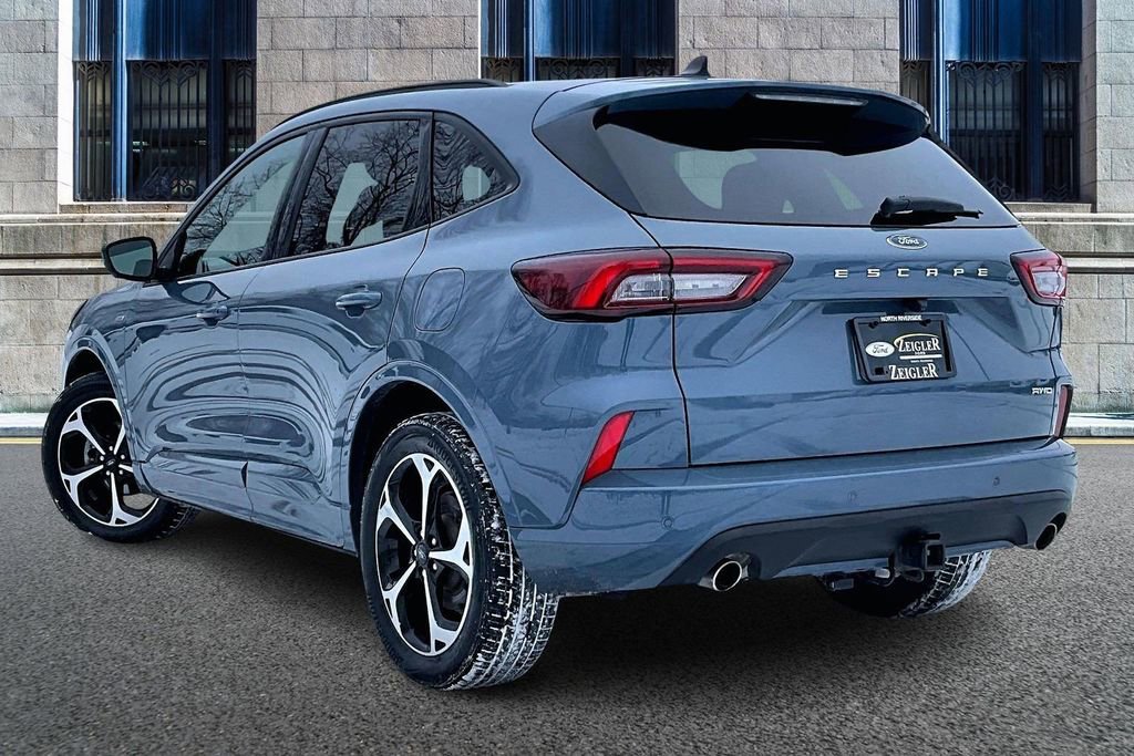 Certified 2023 Ford Escape ST-Line Select w/ Tech Pack #2 image 10