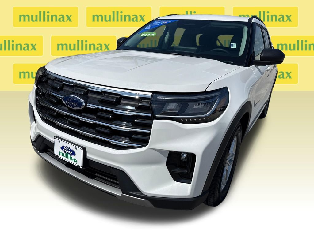 Certified 2025 Ford Explorer Active w/ Active Comfort Package image 10