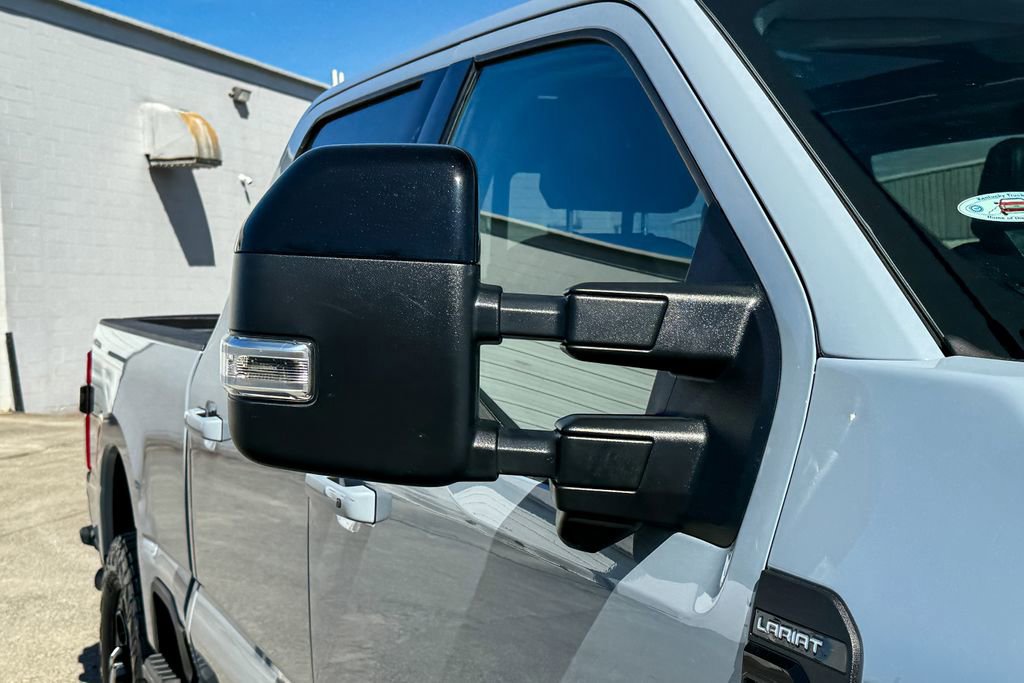 Certified 2024 Ford F250 Lariat w/ Black Appearance Package image 12