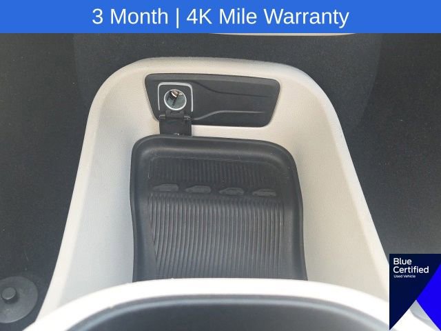 Used 2023 Chrysler Pacifica Touring-L FWD image 38