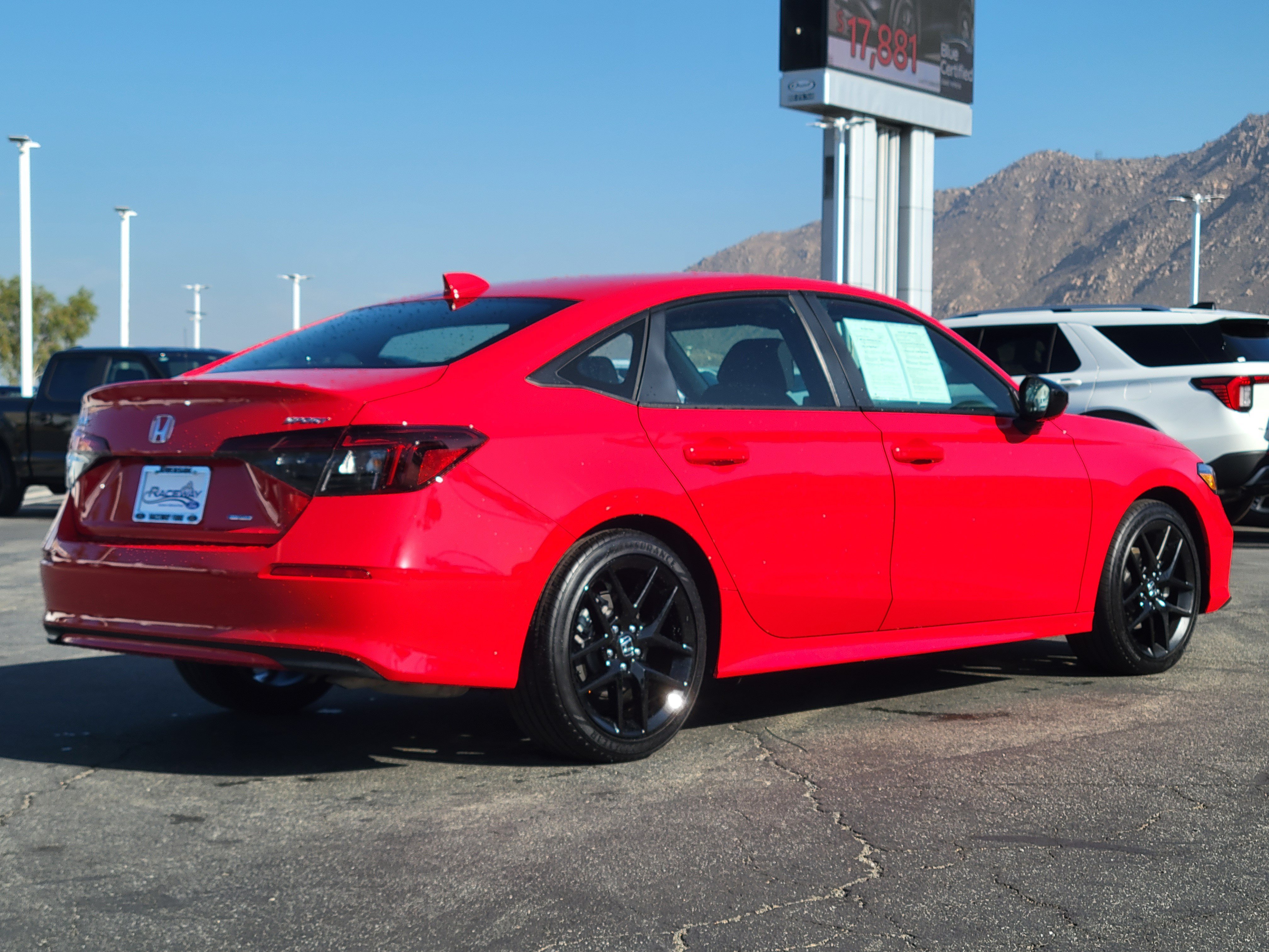 Used 2025 Honda Civic Sport Touring image 2