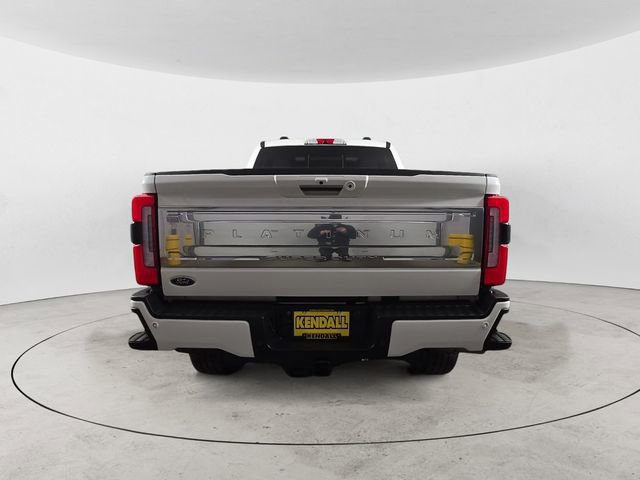Certified 2024 Ford F350 Platinum image 3