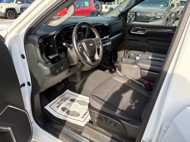 Used 2022 Chevrolet Silverado 1500 LT image 11