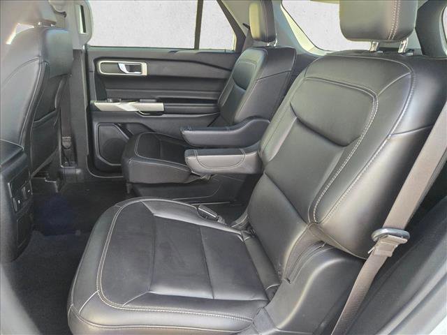 Certified 2023 Ford Explorer XLT w/ Equipment Group 202A image 18